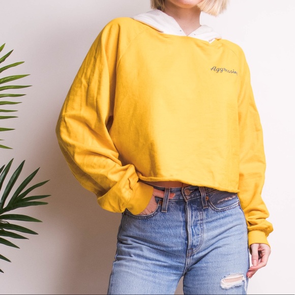 Tuesday Bassen Tops - LAST ONE! Tuesday Bassen Aggressive crop sweater